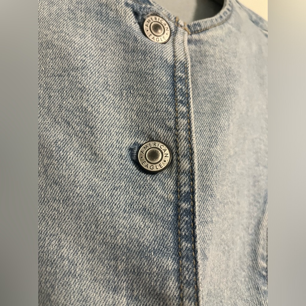 American Eagle Outfitters Light Blue Denim Vest. Size S. - Picture 3 of 10